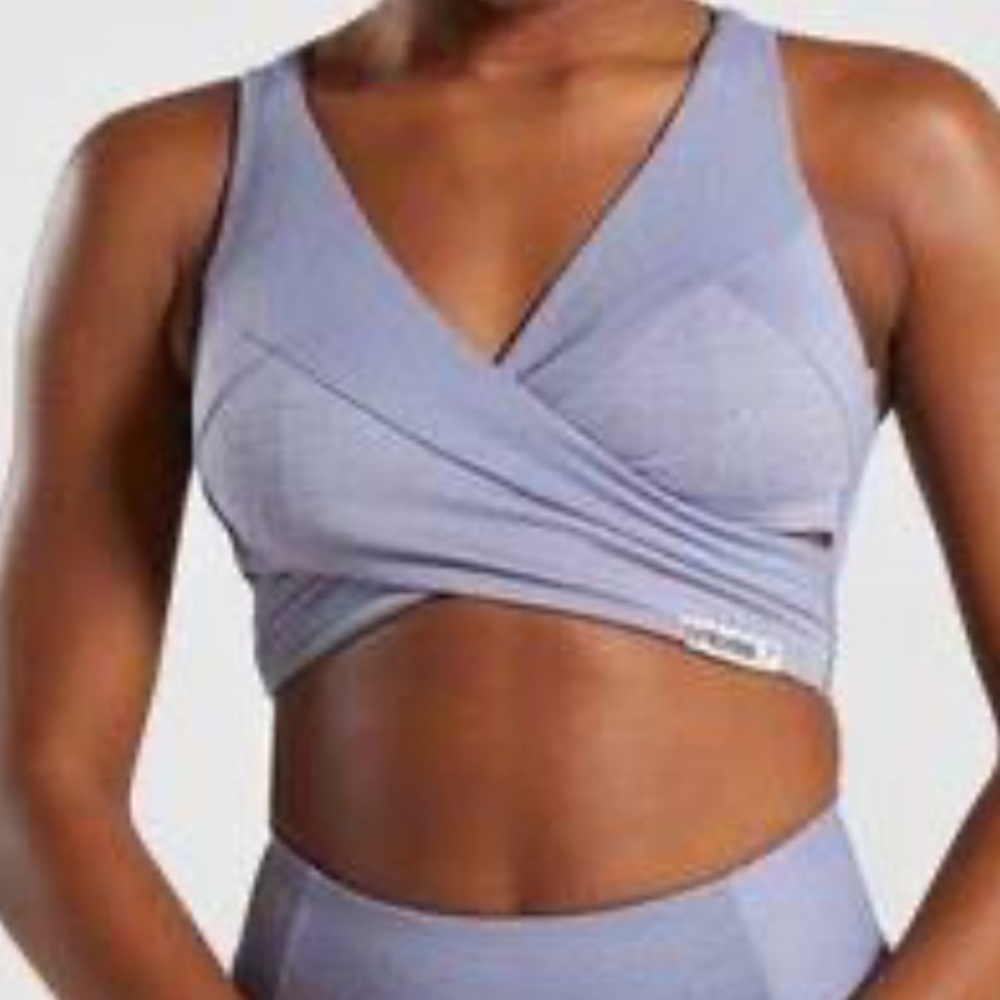 Gymshark Blue True Texture Strappy Padded Sports Bra Size Medium